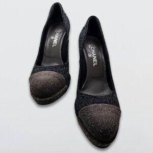 Chanel Platform Platform Pumps Sparkly Pebbled Texture Cap Toe Black/Grey 40